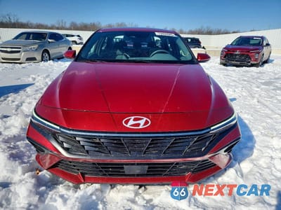 Piąte zdjęcie samochodu w środku: 2024 HYUNDAI ELANTRA SEL VIN:KMHLS4DG4RU814045 - miniatura
