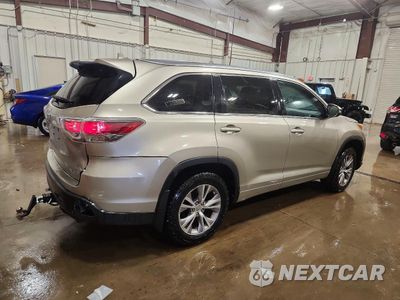 Trzecie zdjęcie samochodu z tyłu: 2015 TOYOTA HIGHLANDER XLE VIN:5TDJKRFH9FS218847 - miniatura