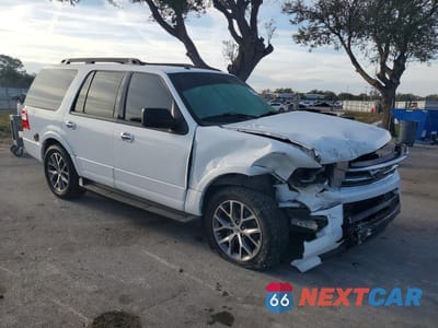 Czwarte zdjęcie samochodu z boku: 2016 FORD EXPEDITION XLT VIN:1FMJU1HT5GEF30972 - miniatura