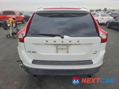 Zdjęcie 6 z 11 samochodu: 2010 VOLVO XC60 T6 VIN:YV4992DZ9A2020140 - miniatura