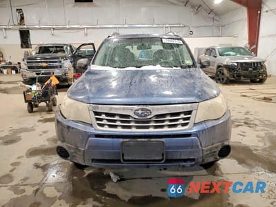 Piąte zdjęcie samochodu w środku: 2013 SUBARU FORESTER 2.5X VIN:JF2SHABCXDH403331 - miniatura