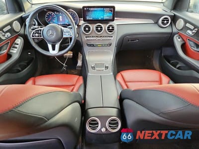 Zdjęcie 8 z 13 samochodu: 2021 MERCEDES-BENZ GLC 300 4MATIC VIN:W1N0G8EB7MV278156 - miniatura