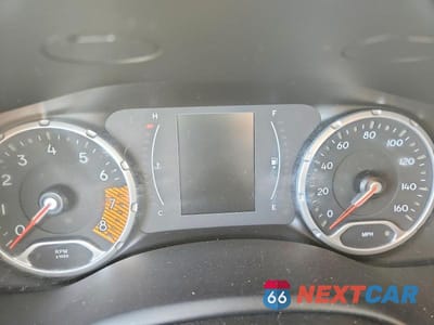 Zdjęcie 9 z 12 samochodu: 2020 JEEP RENEGADE LATITUDE VIN:ZACNJABB5LPL43082 - miniatura