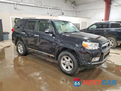 Czwarte zdjęcie samochodu z boku: 2013 TOYOTA 4RUNNER SR5 VIN:JTEBU5JR6D5124365 - miniatura