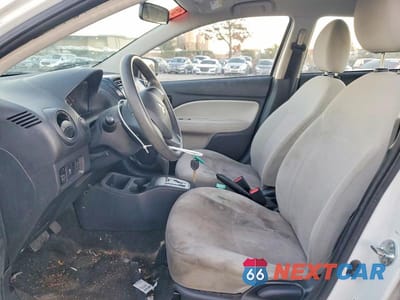 Zdjęcie 7 z 12 samochodu: 2017 MITSUBISHI MIRAGE G4 ES VIN:ML32F3FJ8HH003043 - miniatura