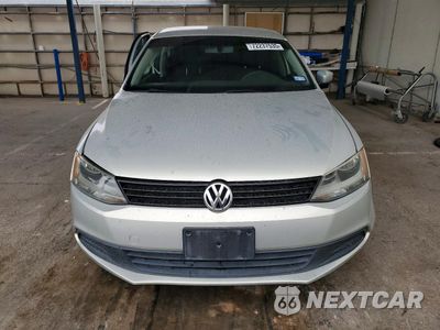 Piąte zdjęcie samochodu w środku: 2011 VOLKSWAGEN JETTA SE VIN:3VWDZ7AJ7BM322154 - miniatura