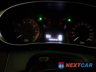 Zdjęcie 9 z 11 samochodu: 2013 DODGE DART SXT VIN:1C3CDFBA5DD335655 - miniatura