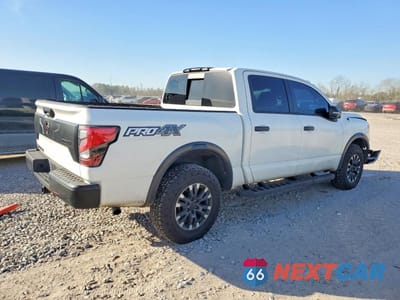 Trzecie zdjęcie samochodu z tyłu: 2021 NISSAN TITAN SV VIN:1N6AA1ED8MN524473 - miniatura