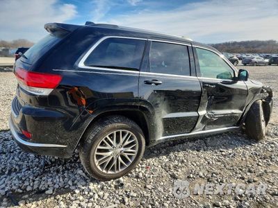 Trzecie zdjęcie samochodu z tyłu: 2018 JEEP GRAND CHEROKEE SUMMIT VIN:1C4RJFJG1JC297248 - miniatura