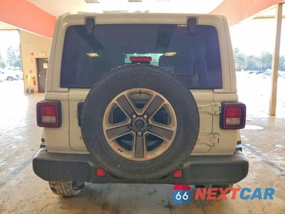 Zdjęcie 6 z 13 samochodu: 2020 JEEP WRANGLER UNLIMITED SAHARA VIN:1C4HJXEN8LW157340 - miniatura