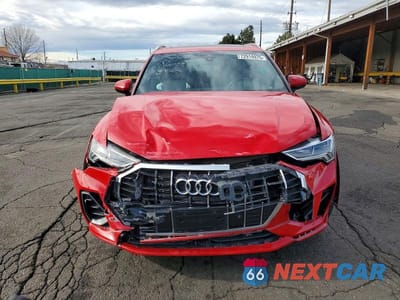 Piąte zdjęcie samochodu w środku: 2023 AUDI Q3 PREMIUM S LINE 45 VIN:WA1DECF38P1116745 - miniatura