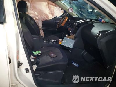 Zdjęcie 13 z 14 samochodu: 2009 NISSAN ROGUE S VIN:JN8AS58T39W046561 - miniatura