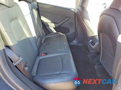 Zdjęcie 10 z 12 samochodu: 2023 TESLA MODEL Y VIN:7SAYGDEE9PA201238 - miniatura
