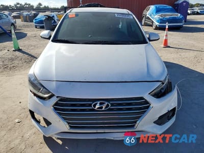 Piąte zdjęcie samochodu w środku: 2022 HYUNDAI ACCENT SE VIN:3KPC24A62NE182915 - miniatura