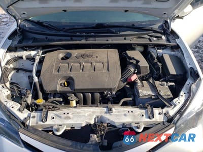 Zdjęcie 11 z 12 samochodu: 2017 TOYOTA COROLLA 50TH ANNIVERSARY SPECIAL EDITI VIN:5YFBURHE4HP616223 - miniatura