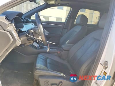 Zdjęcie 7 z 13 samochodu: 2021 AUDI Q3 PREMIUM 40 VIN:WA1AUCF32M1095960 - miniatura