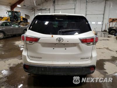 Zdjęcie 6 z 13 samochodu: 2016 TOYOTA HIGHLANDER XLE VIN:5TDJKRFHXGS293008 - miniatura