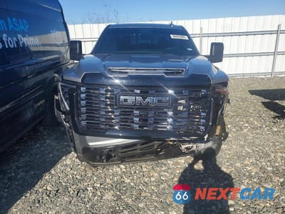 Piąte zdjęcie samochodu w środku: 2025 GMC SIERRA K3500 DENALI ULTIMATE VIN:1GT4UYEY7SF231559 - miniatura
