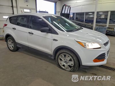 Czwarte zdjęcie samochodu z boku: 2015 FORD ESCAPE S VIN:1FMCU0F7XFUA92219 - miniatura