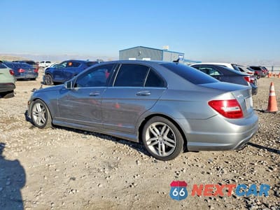Drugie zdjęcie samochodu z przodu: 2012 MERCEDES-BENZ C 250 VIN:WDDGF4HB9CA623499 - miniatura