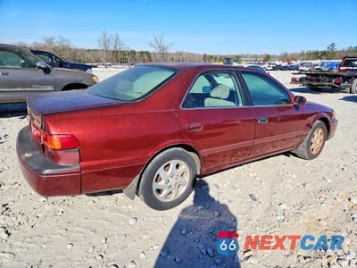 Trzecie zdjęcie samochodu z tyłu: 2001 TOYOTA CAMRY CE VIN:4T1BG22K51U092890 - miniatura