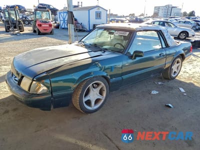 1990 FORD MUSTANG LX 1FACP44E2LF157896 - główne zdjęcie licytacji z USA - miniatura