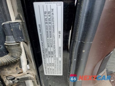 Zdjęcie 12 z 12 samochodu: 2017 BENTLEY BENTAYGA VIN:SJAAC2ZVXHC012982 - miniatura