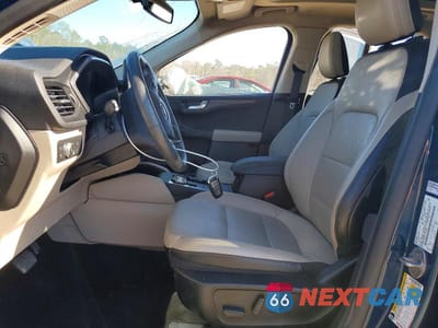 Zdjęcie 7 z 13 samochodu: 2020 FORD ESCAPE TITANIUM VIN:1FMCU0DZ7LUA46329 - miniatura