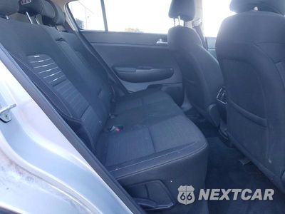 Zdjęcie 11 z 12 samochodu: 2018 KIA SPORTAGE LX VIN:KNDPM3AC7J7309664 - miniatura