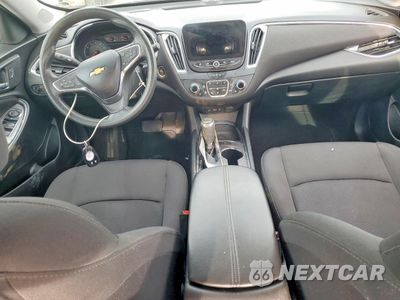 Zdjęcie 8 z 12 samochodu: 2020 CHEVROLET MALIBU LT VIN:1G1ZD5ST1LF120982 - miniatura