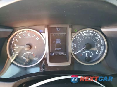 Zdjęcie 9 z 11 samochodu: 2017 TOYOTA TACOMA SR5 VIN:5TFAX5GN5HX090442 - miniatura