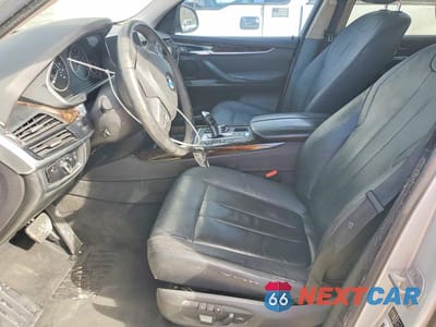 Zdjęcie 7 z 12 samochodu: 2014 BMW X5 SDRIVE35I VIN:5UXKR2C52E0H32429 - miniatura