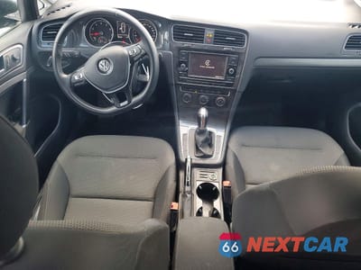 Zdjęcie 8 z 13 samochodu: 2019 VOLKSWAGEN GOLF SPORTWAGEN S VIN:3VW117AU0KM503987 - miniatura