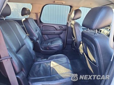 Zdjęcie 11 z 12 samochodu: 2010 GMC YUKON SLT VIN:1GKMCCE32AR226670 - miniatura