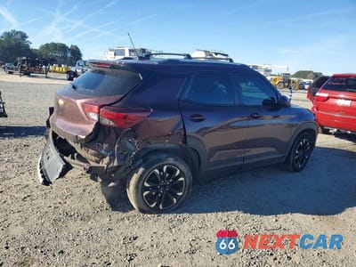 Trzecie zdjęcie samochodu z tyłu: 2023 CHEVROLET TRAILBLAZER LT VIN:KL79MPS21PB088233 - miniatura