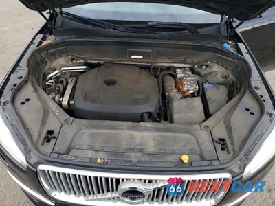 Zdjęcie 11 z 12 samochodu: 2017 VOLVO XC90 T8 VIN:YV4BC0ZX4H1130799 - miniatura