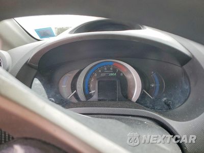 Zdjęcie 9 z 14 samochodu: HONDA INSIGHT VIN:JHMZE2H36BS005518 - miniatura