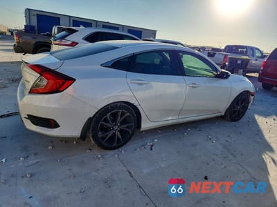 Trzecie zdjęcie samochodu z tyłu: 2020 HONDA CIVIC SPORT VIN:19XFC2F85LE028303 - miniatura