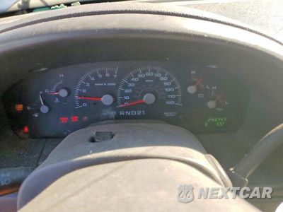 Zdjęcie 9 z 11 samochodu: 2004 FORD EXPEDITION XLT VIN:1FMRU15WX4LB06468 - miniatura