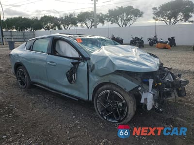 Czwarte zdjęcie samochodu z boku: 2025 KIA K4 GT-LINE VIN:3KPFW4DE3SE156517 - miniatura
