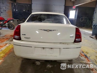 Zdjęcie 6 z 13 samochodu: 2005 CHRYSLER 300 TOURING VIN:2C3JK53GX5H677570 - miniatura