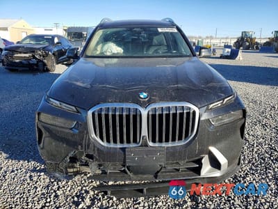 Piąte zdjęcie samochodu w środku: 2024 BMW X7 XDRIVE40I VIN:5UX23EM09R9U39549 - miniatura