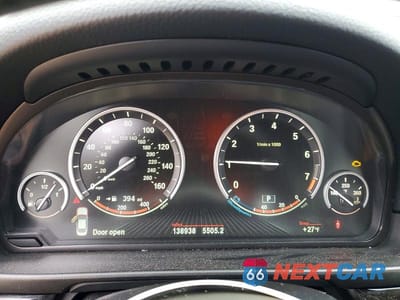 Zdjęcie 9 z 12 samochodu: 2016 BMW 528 XI VIN:WBA5A7C50GG147663 - miniatura