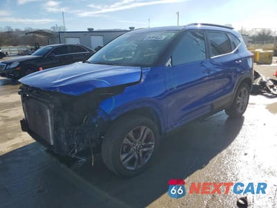 2021 KIA SELTOS S KNDEU2AA7M7108660 - główne zdjęcie licytacji z USA - miniatura