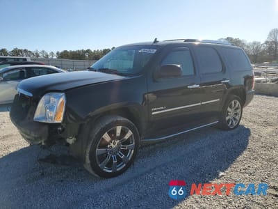2012 GMC YUKON DENALI 1GKS2EEFXCR257636 - główne zdjęcie licytacji z USA - miniatura