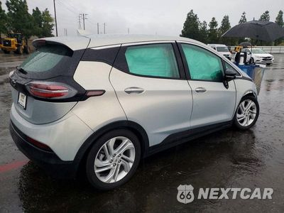 Trzecie zdjęcie samochodu z tyłu: 2023 CHEVROLET BOLT EV 1LT VIN:1G1FW6S06P4192934 - miniatura