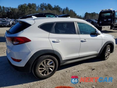Trzecie zdjęcie samochodu z tyłu: 2018 HYUNDAI TUCSON SEL VIN:KM8J3CA42JU740315 - miniatura