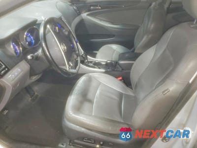 Zdjęcie 7 z 13 samochodu: 2011 HYUNDAI SONATA LIMITED VIN:5NPEC4ACXBH303581 - miniatura
