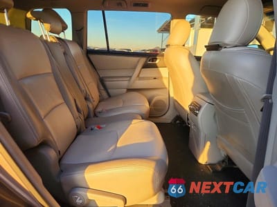 Zdjęcie 11 z 12 samochodu: 2013 TOYOTA HIGHLANDER HYBRID VIN:JTEBC3EH8D2016078 - miniatura