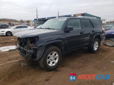 2015 TOYOTA 4RUNNER SR5 JTEBU5JR2F5233201 - główne zdjęcie licytacji z USA - miniatura